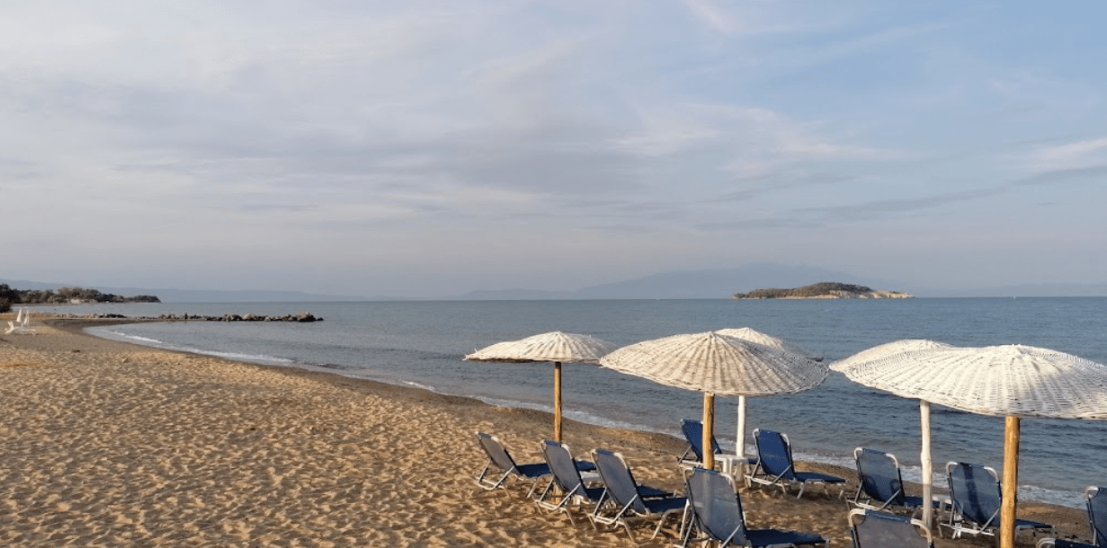 © Chirion Catalin Olympiada beach 3.png