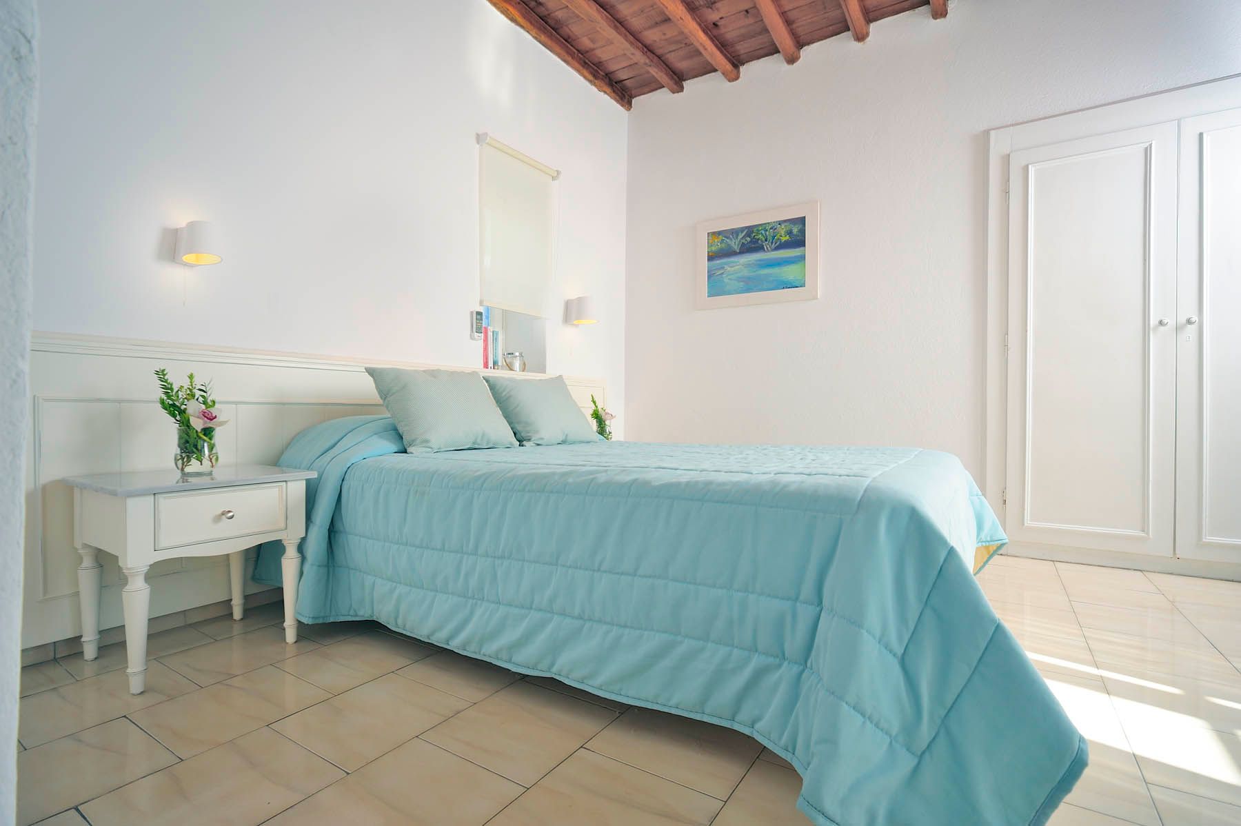 © Mykonos Beach Hotel S.A. WEB