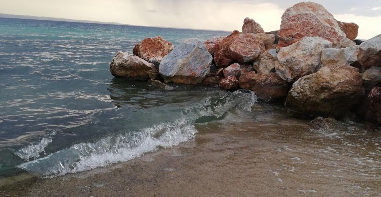 sea nikiti beach