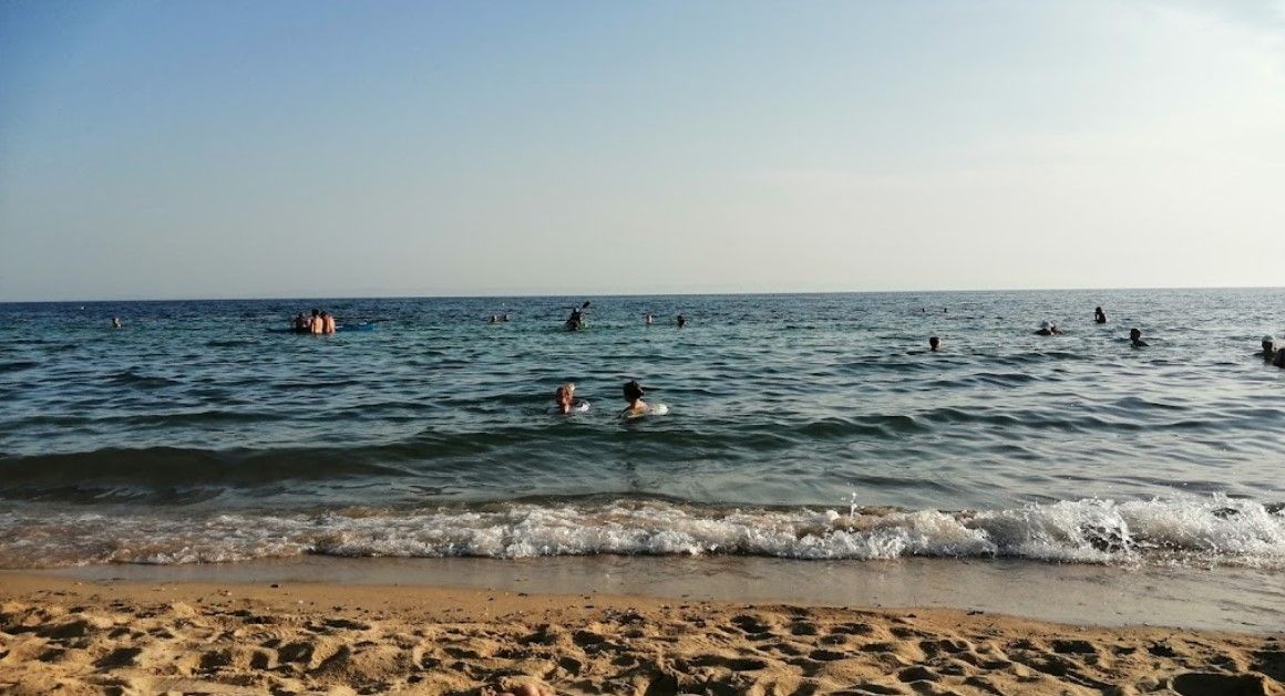 sea nikiti beach