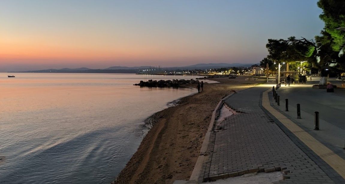 sunset nikiti beach