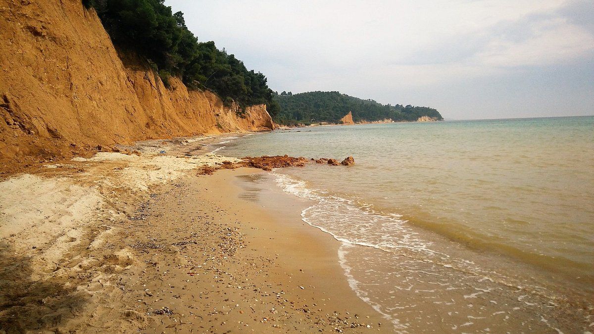 simantra beach sea
