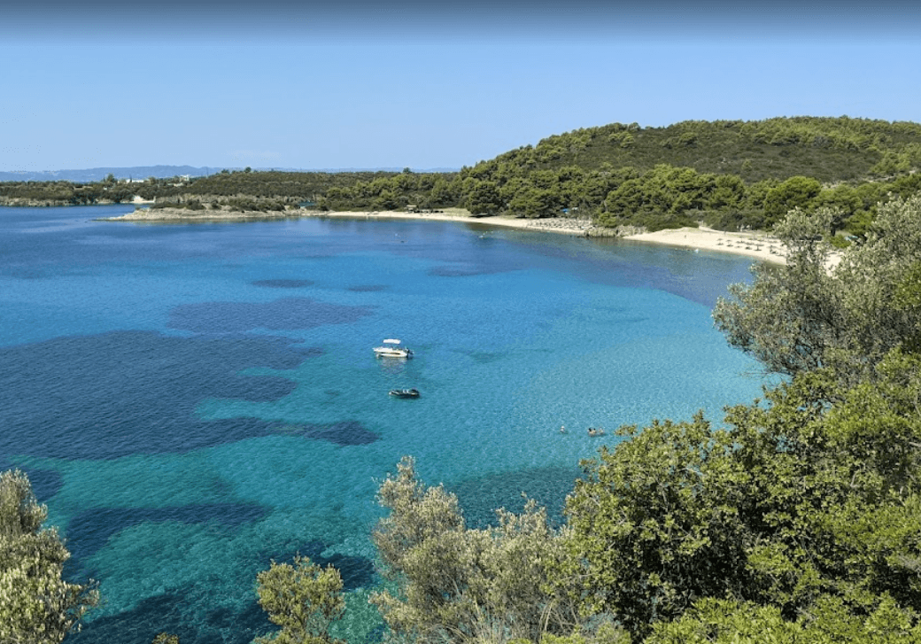 Azapiko Beach