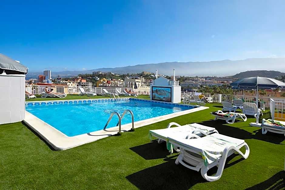 teeenerife ving.jpeg