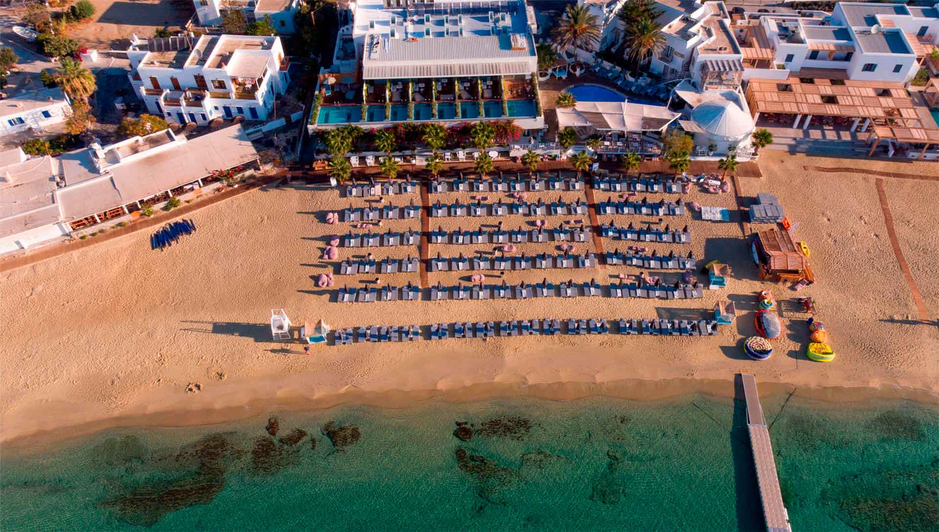 © mykonosdovehotel.com