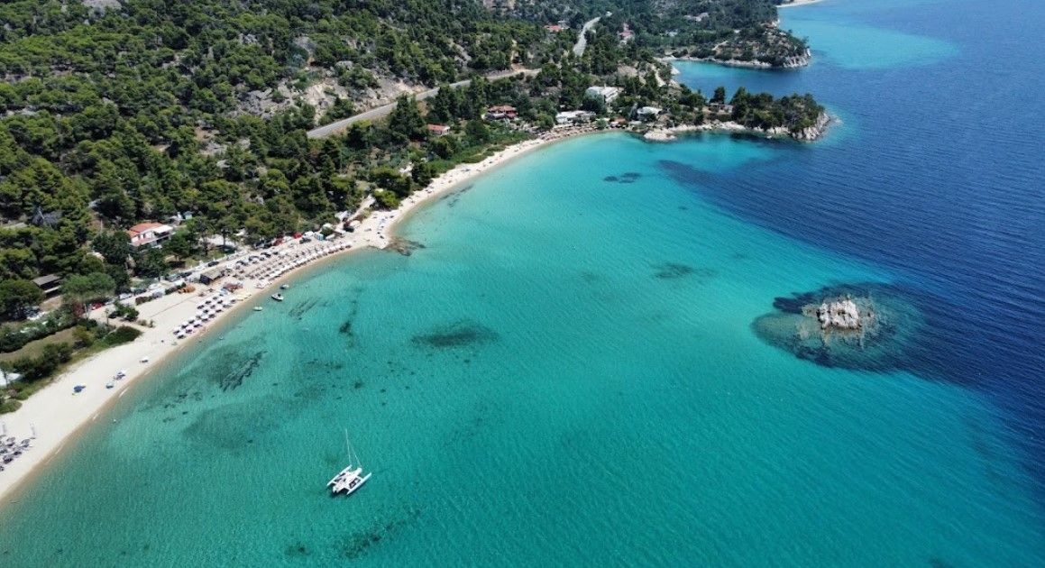 bird eye kalogria beach
