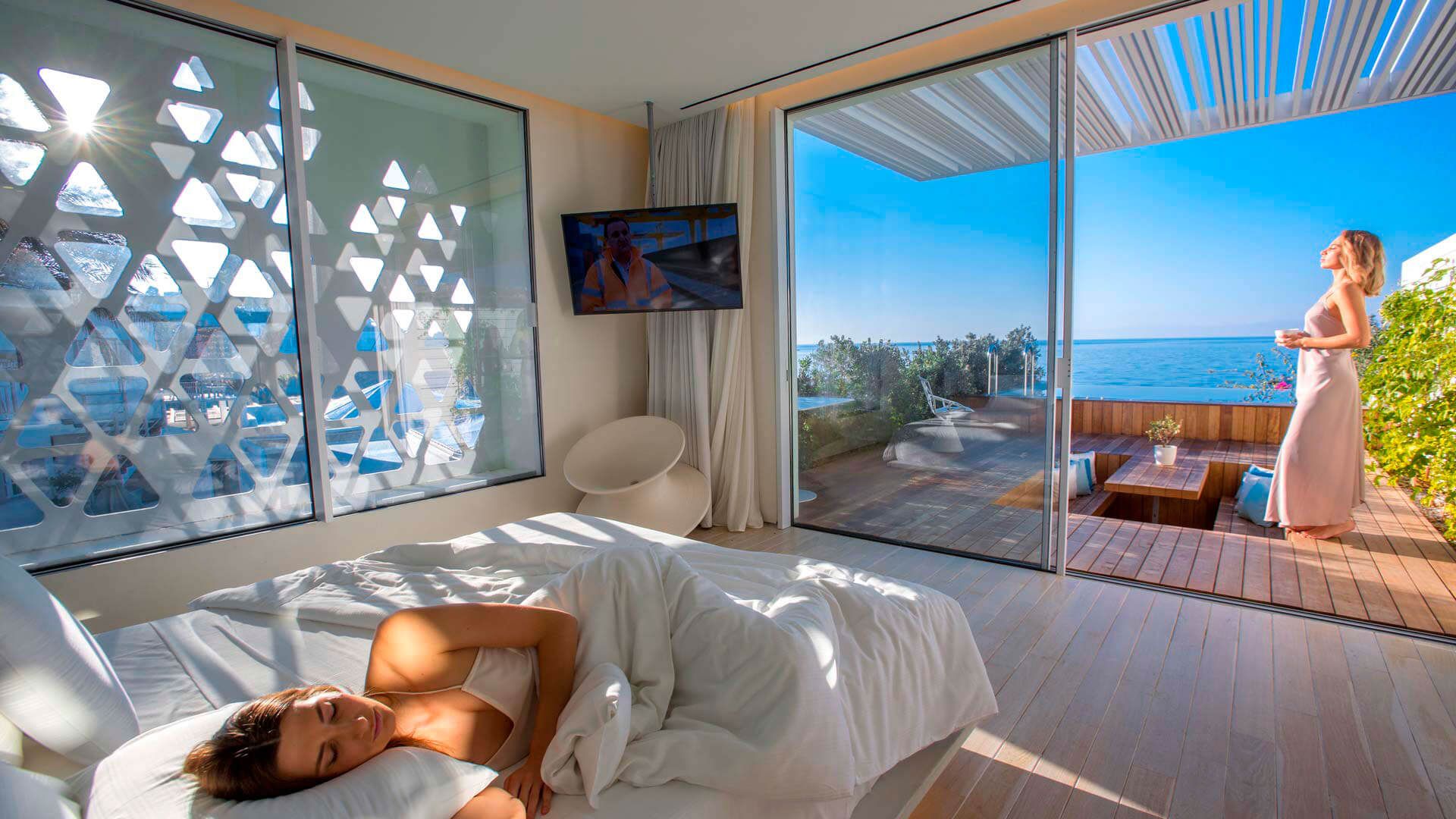 Mykonos Dove Beachfront Hotel