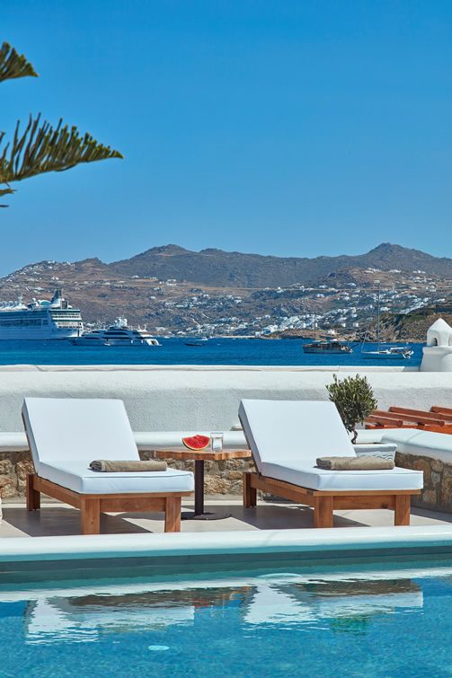 © Mykonos Waves Beach House & Suites WEB